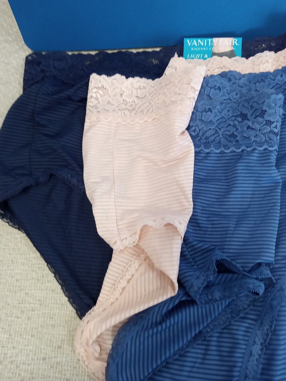 Vanity Fair Light & Luxe Underwear 3 pair Invisible Under Clothes 4XL 11 0376